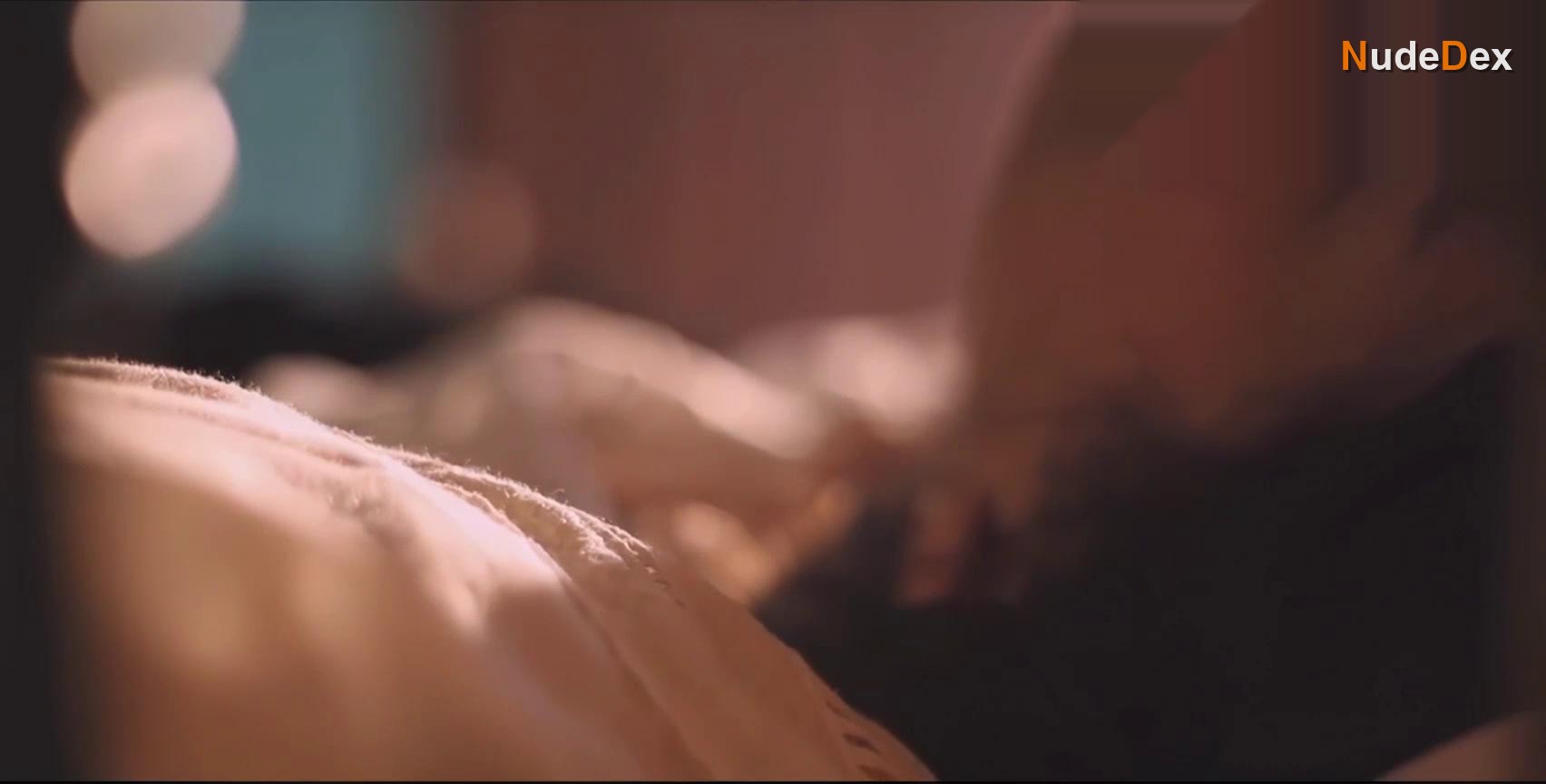 Isabel Elissegaray in Non Castus, photo 5