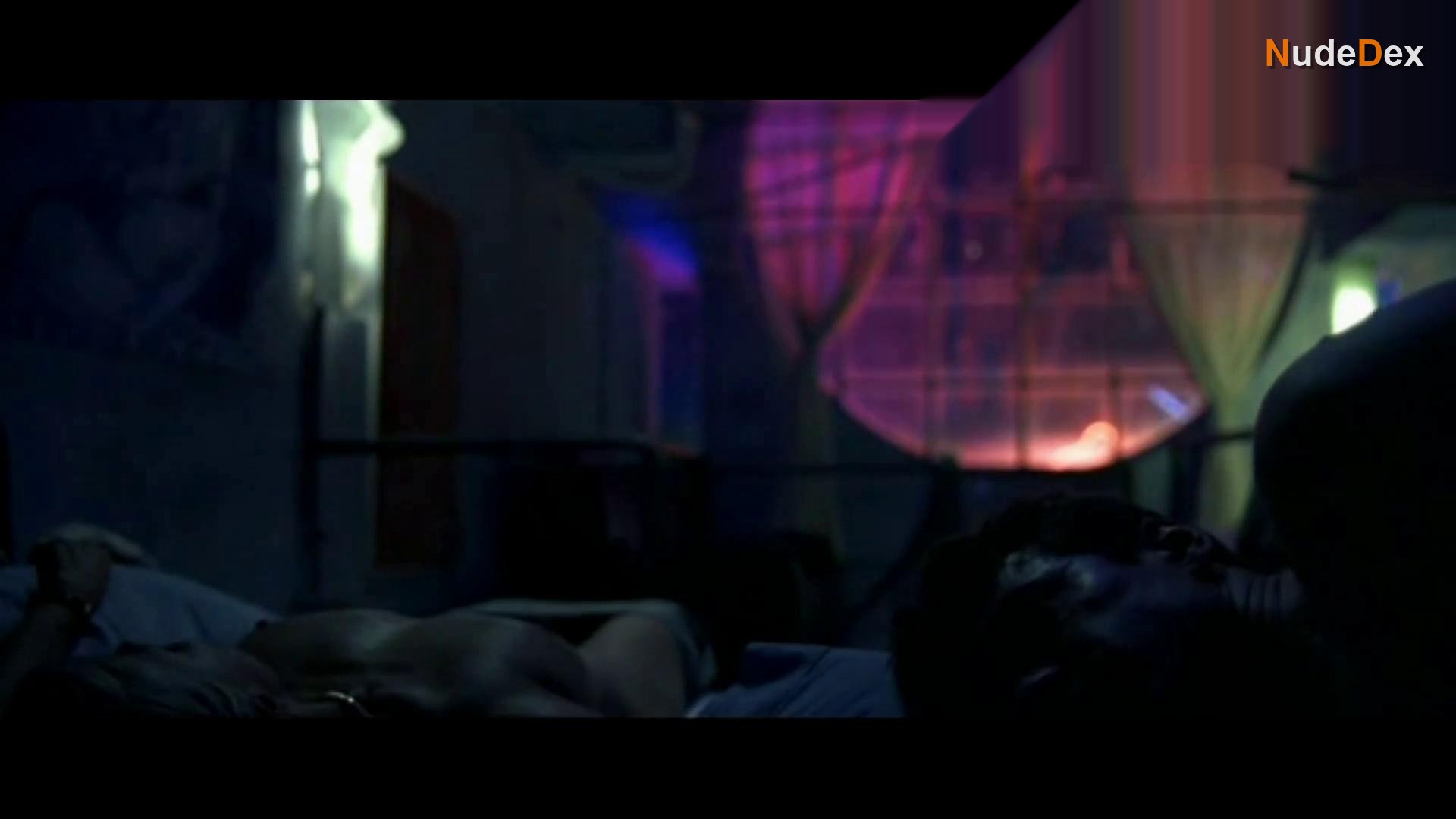 Isabella Ferrari in Arrivederci Amore Ciao, photo 2