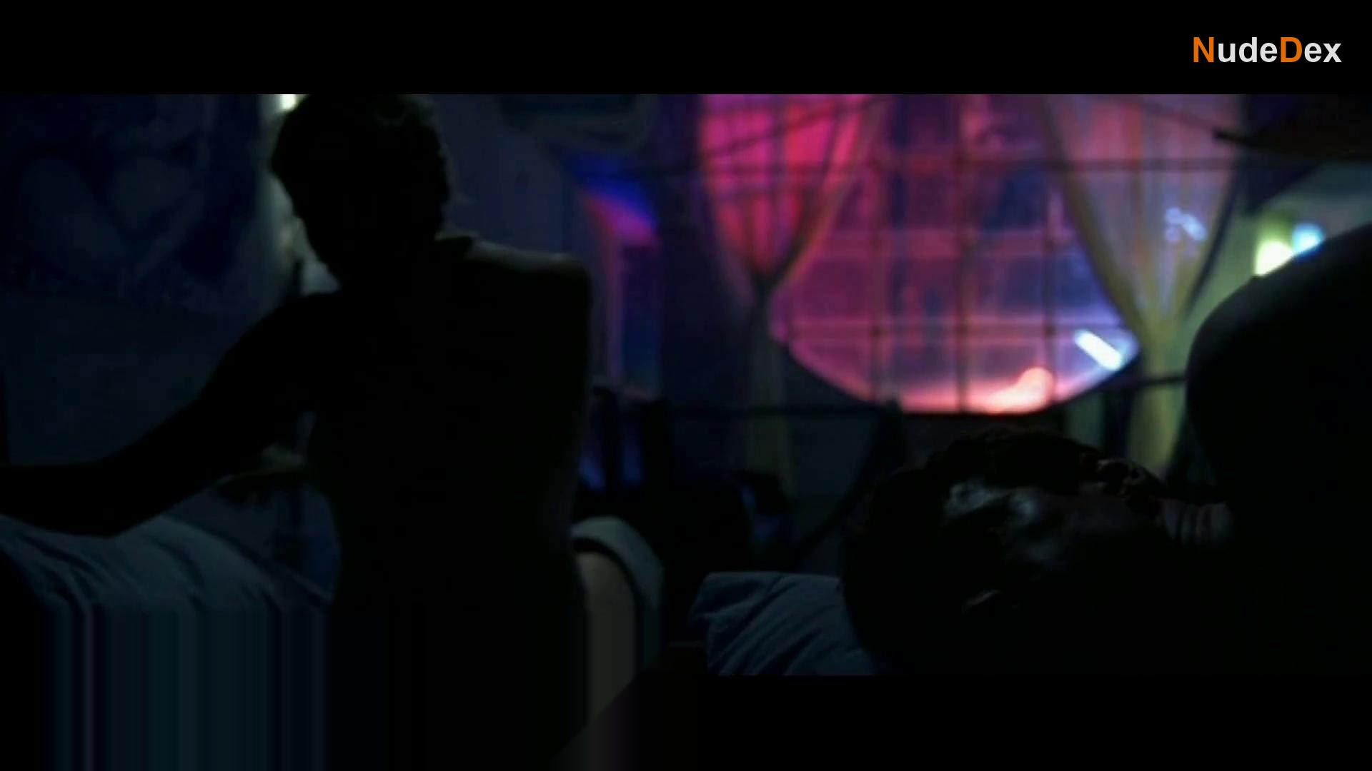 Isabella Ferrari in Arrivederci Amore Ciao, photo 4