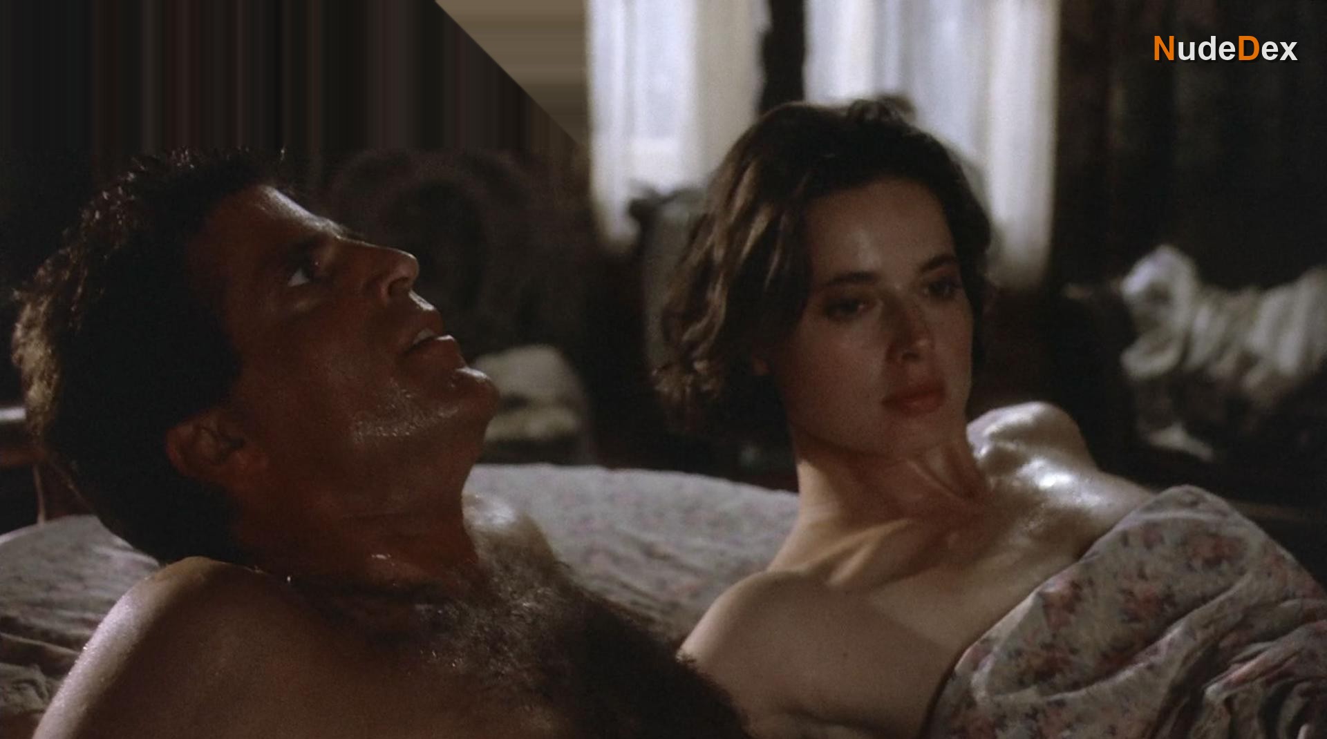 Isabella Rossellini in Cousins, photo 13