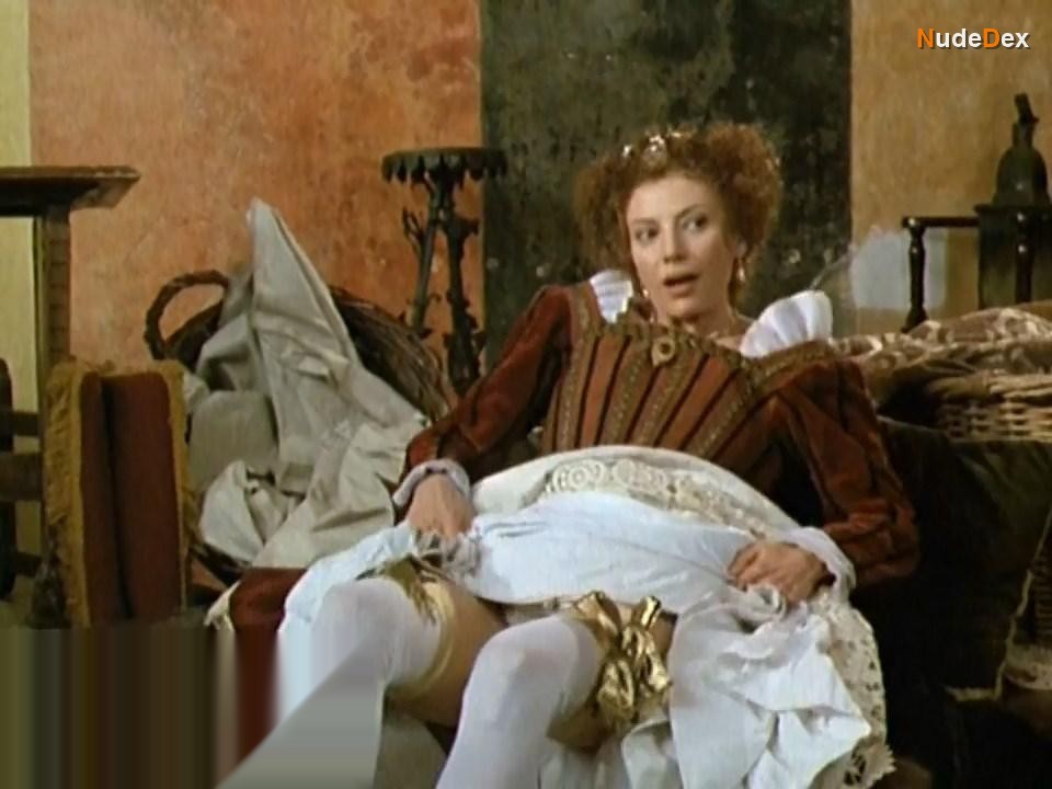 Isabella Rossellini in Dames Galantes, photo 9