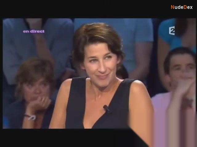 Isabelle Gelinas in On N'est Pas Couche, photo 23