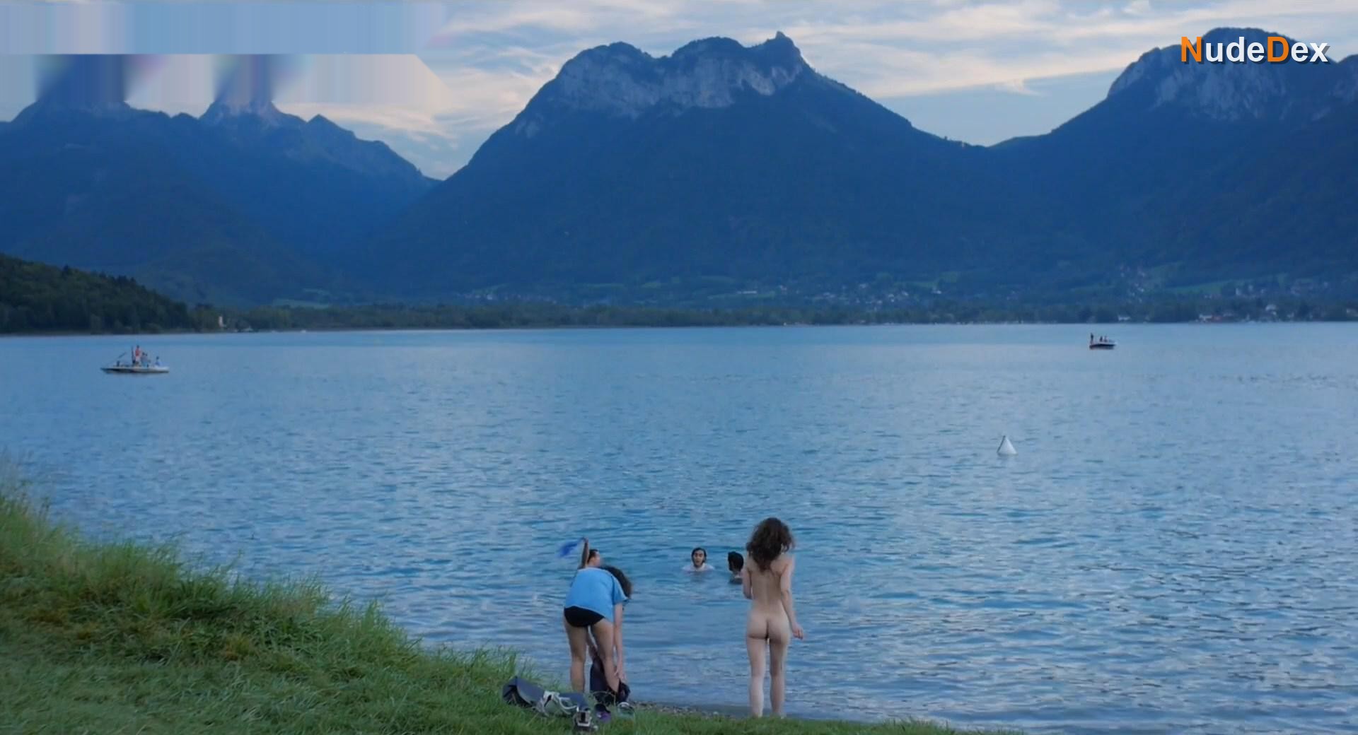 Isabelle Stoffel in Los Exiliados Romanticos, photo 7