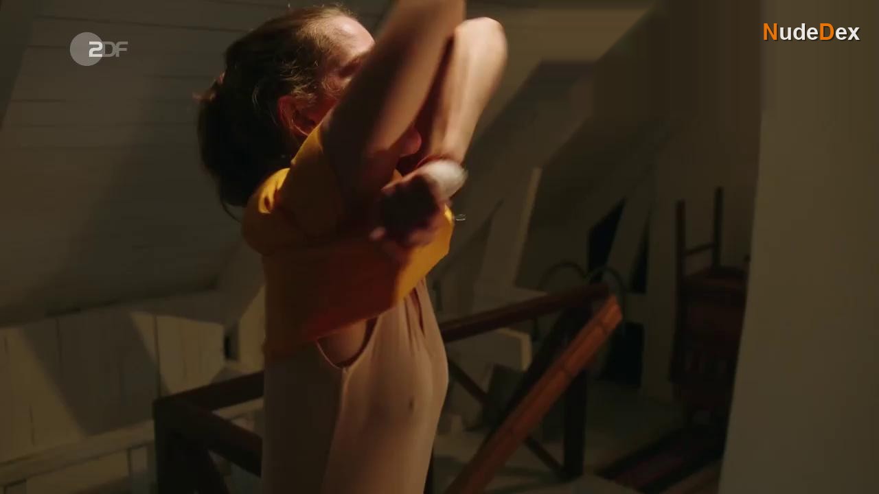 Isabell Polak in Inga Lindstrom, photo 1