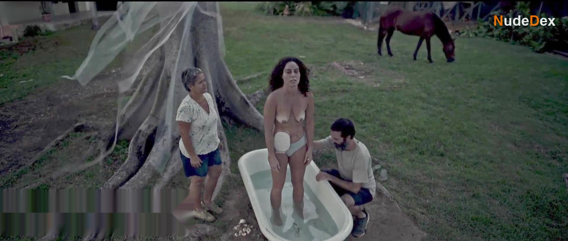 Isel Rodriguez in The Fishbowl, photo 5