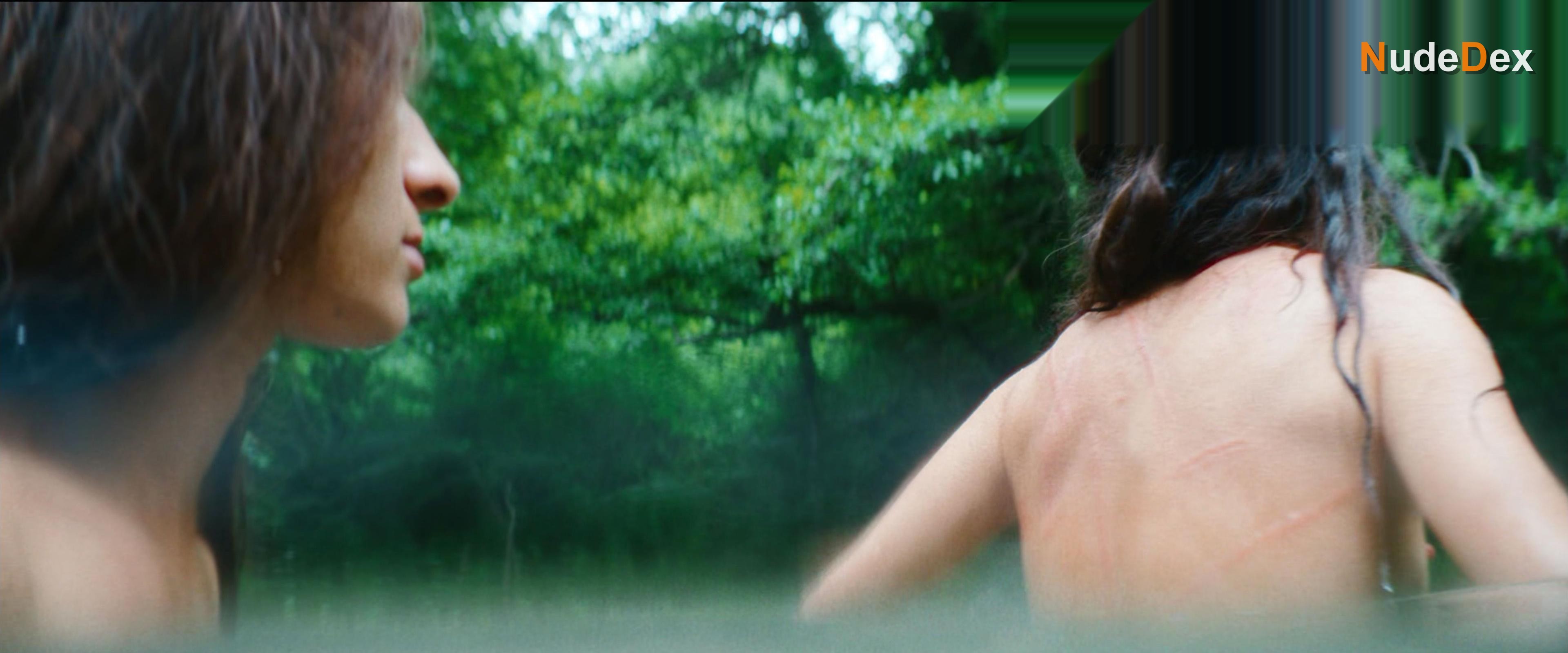 Ivana Lotito in Brigands: The Quest For Gold, photo 2