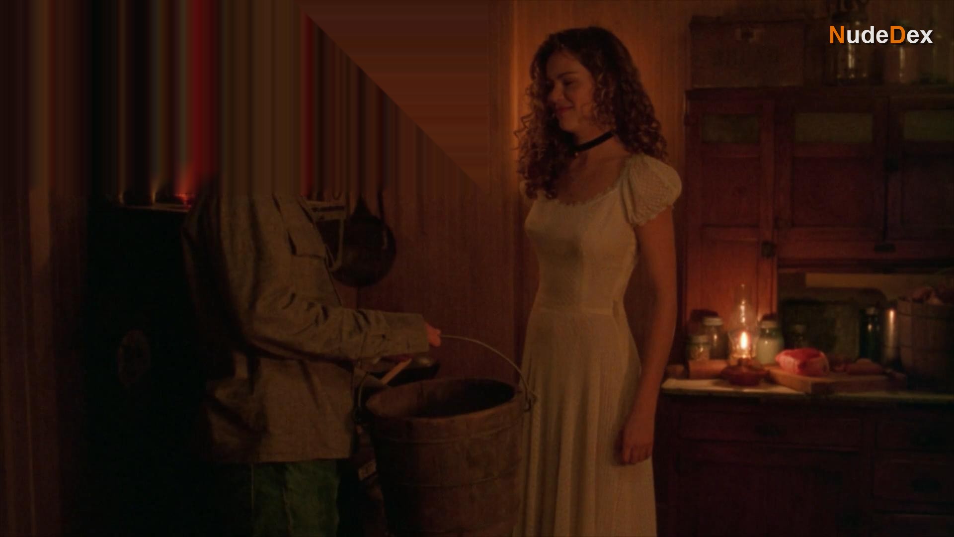 Jacinda Barrett in Campfire Tales, photo 11