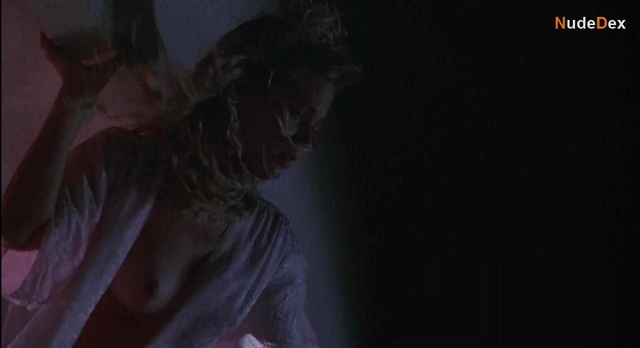 Jackie Swanson in Lethal Weapon, photo 5