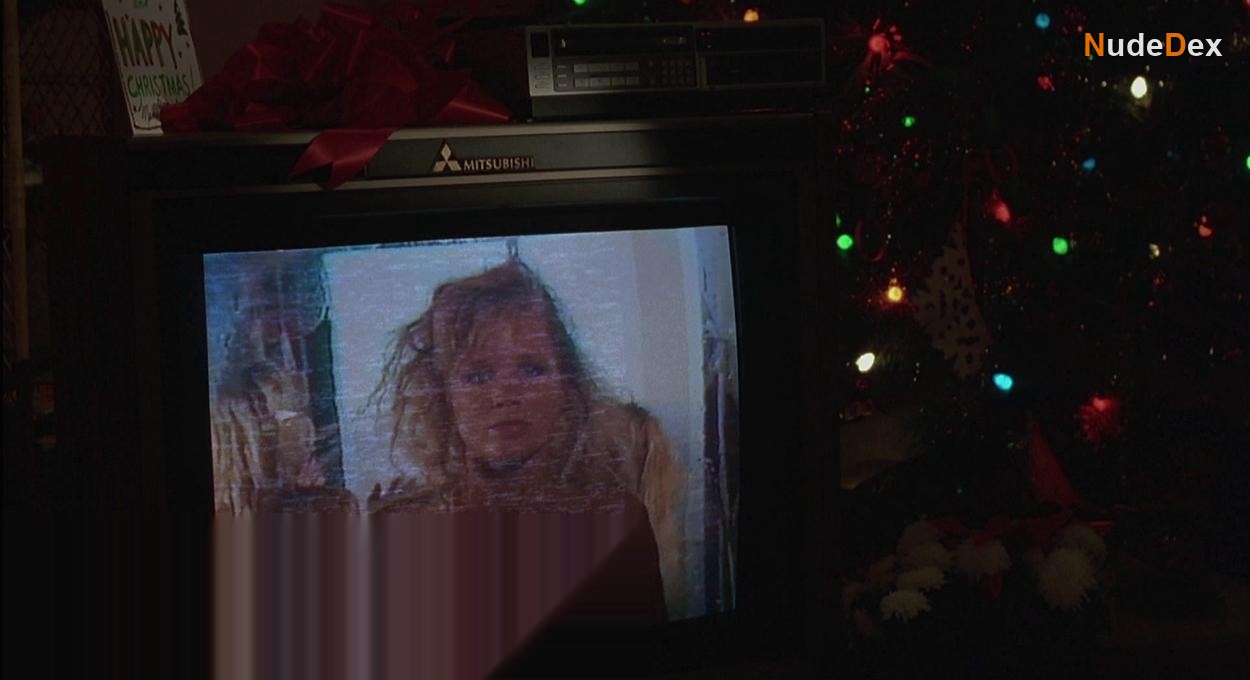 Jackie Swanson in Lethal Weapon, photo 6