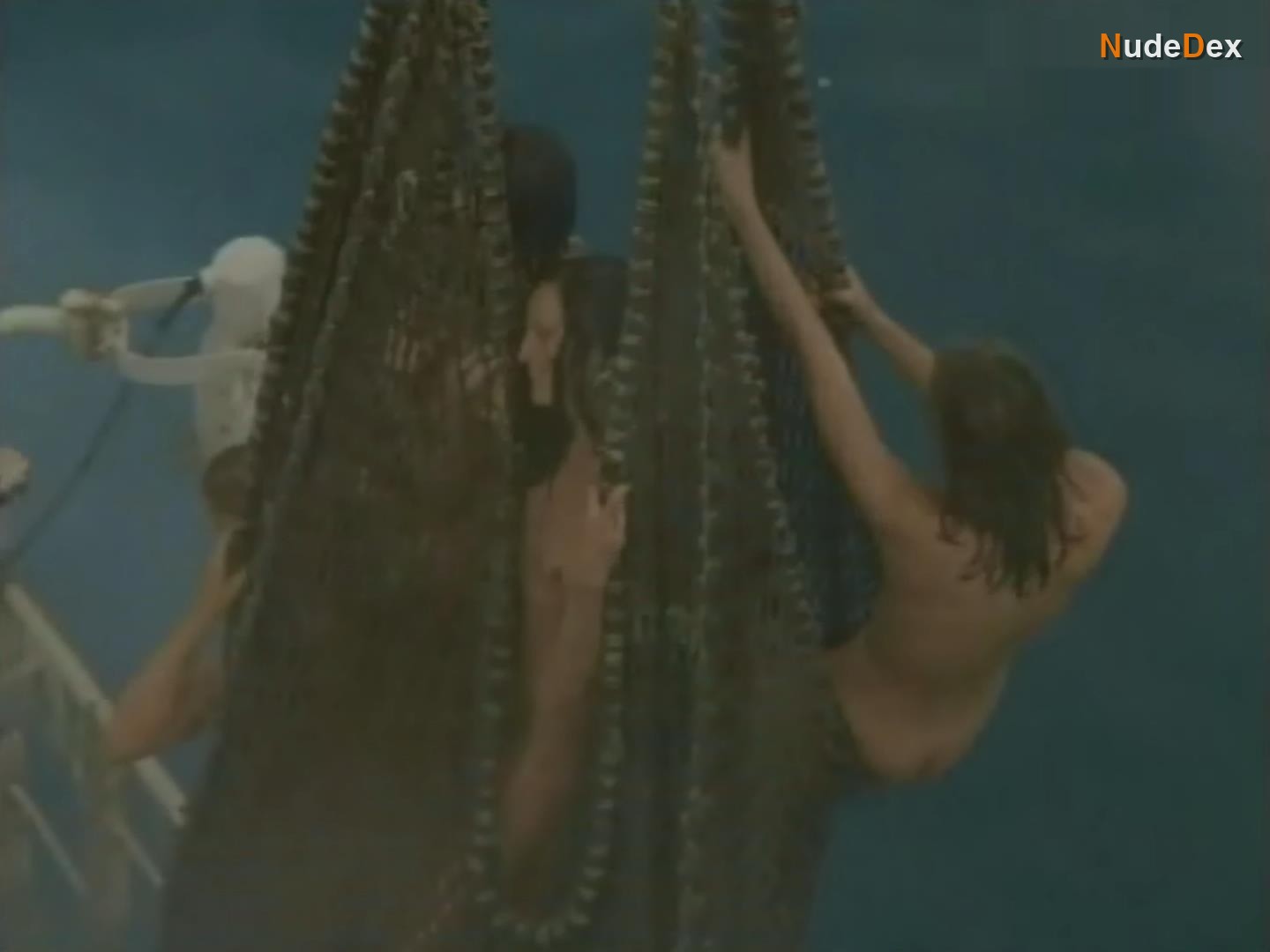 Jacqueline Lovell in Black Sea 213, photo 17