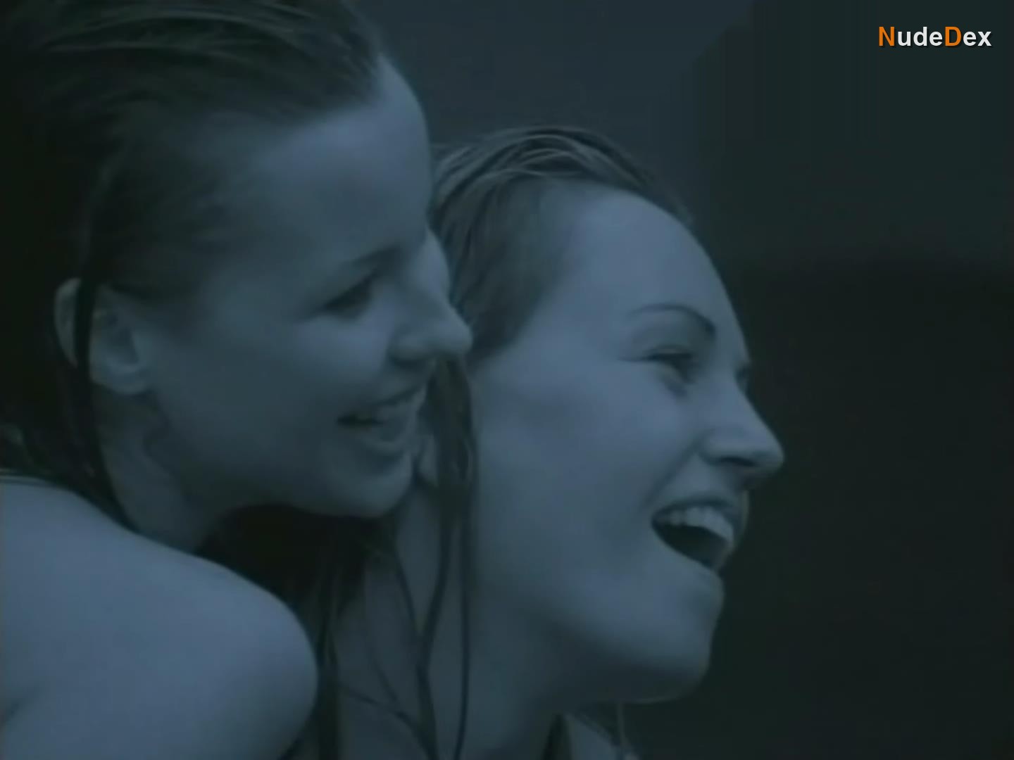 Jacqueline Lovell in Black Sea 213, photo 21