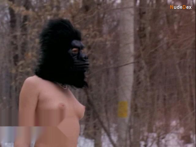 Jacqueline Lovell in Hideous, photo 11