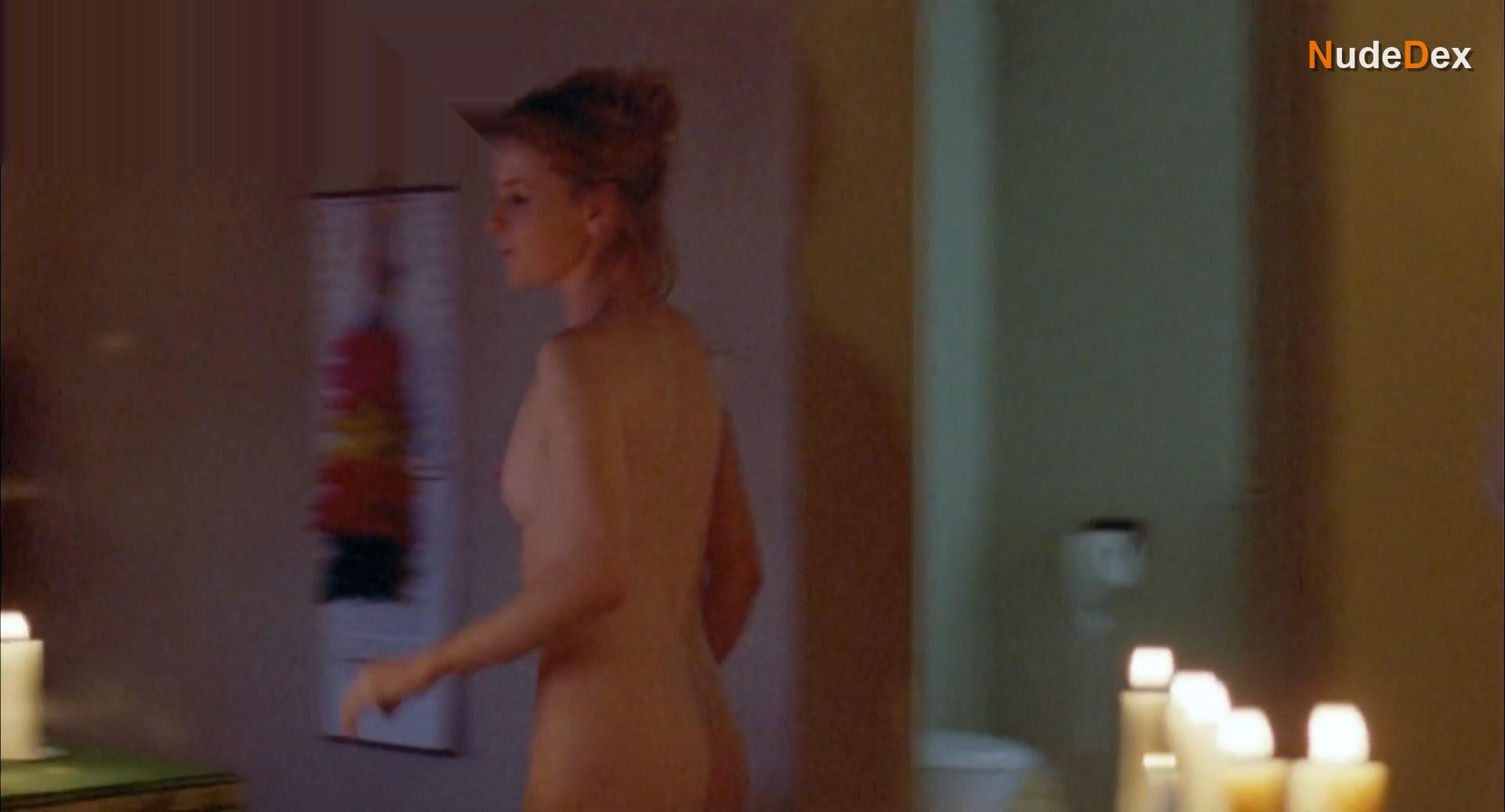 Jacqueline Mckenzie in Angel Baby, photo 14