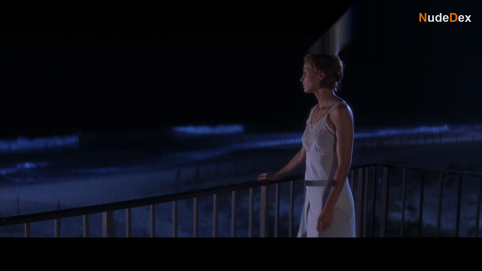 Jacqueline Mckenzie in Divine Secrets Of The Ya Ya Sisterhood, photo 2