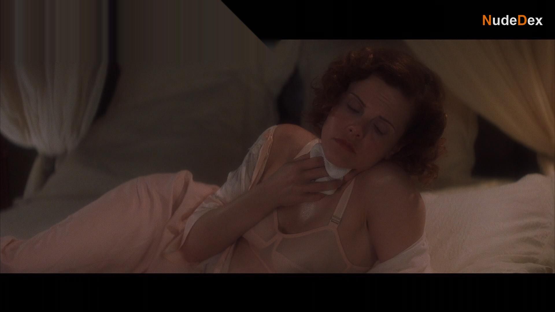 Jacqueline Mckenzie in Divine Secrets Of The Ya Ya Sisterhood, photo 24