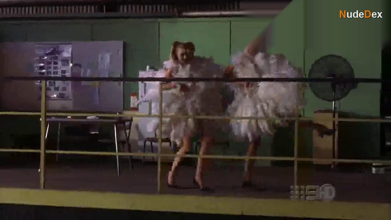 Jacqueline Mckenzie in Peaches, photo 4