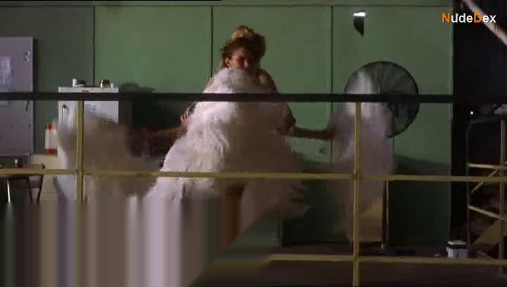 Jacqueline Mckenzie in Peaches, photo 8
