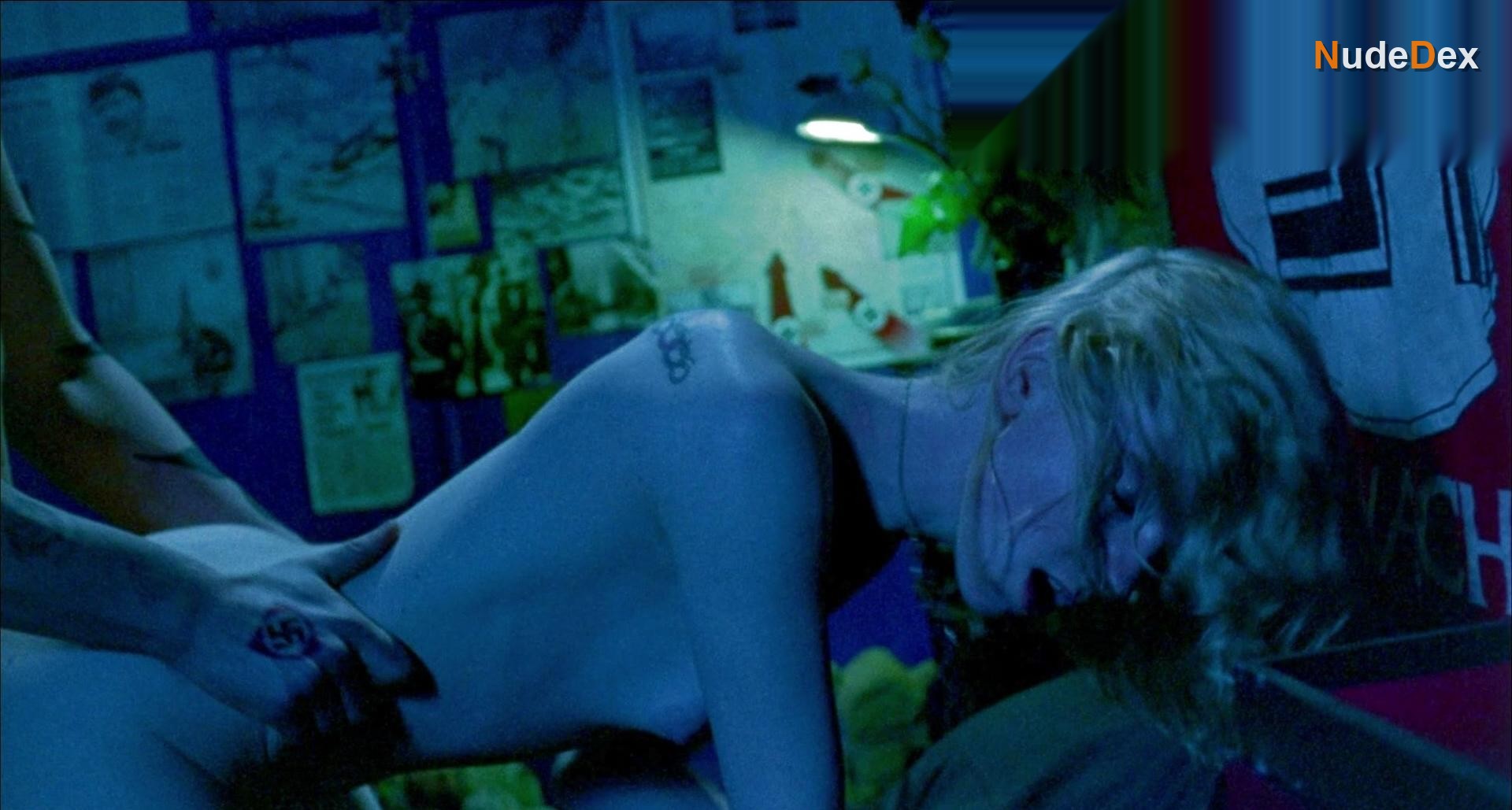 Jacqueline Mckenzie in Romper Stomper, photo 1