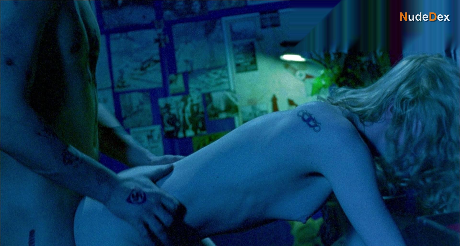 Jacqueline Mckenzie in Romper Stomper, photo 2