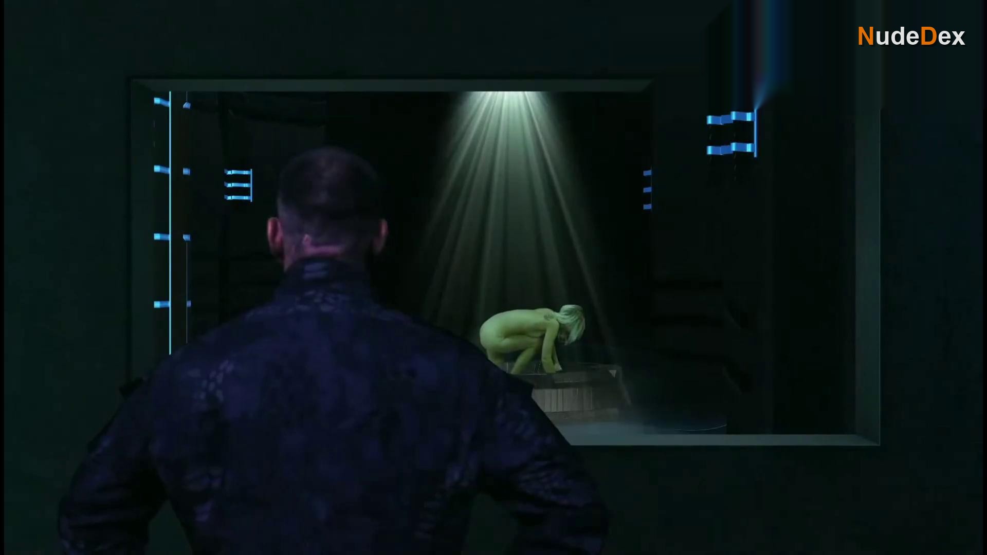 Jamie Butters in The Wrong Terminator, photo 7