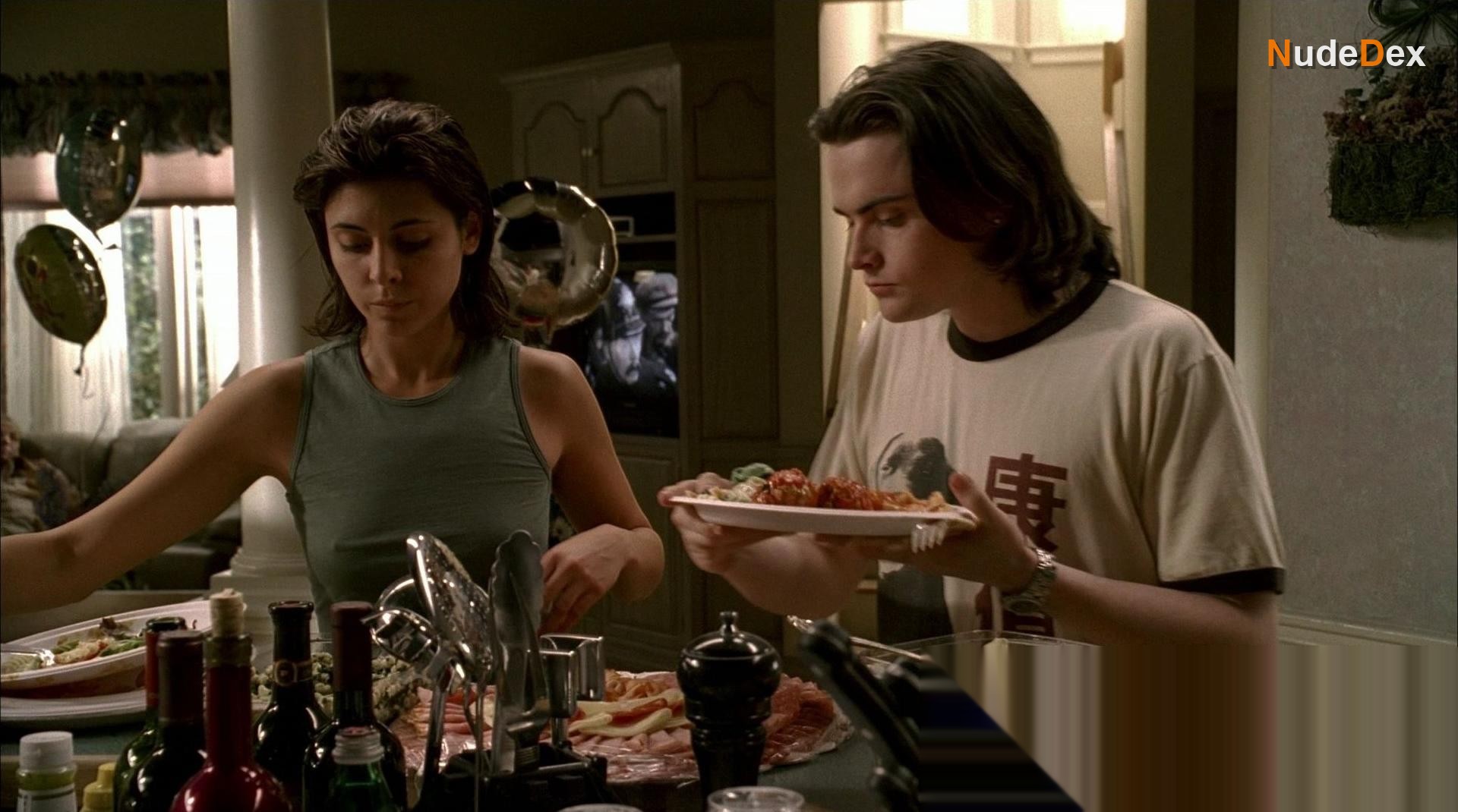 Jamie-lynn Sigler in The Sopranos, photo 11