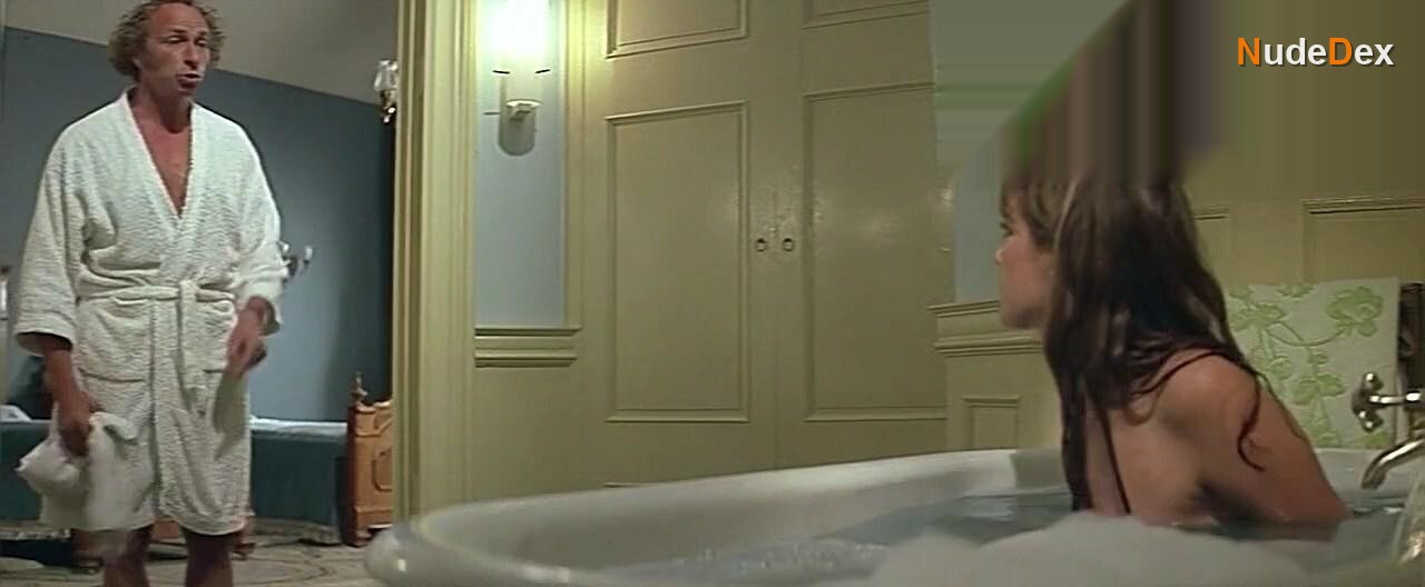 Jane Birkin in La Course A L Echalote, photo 8
