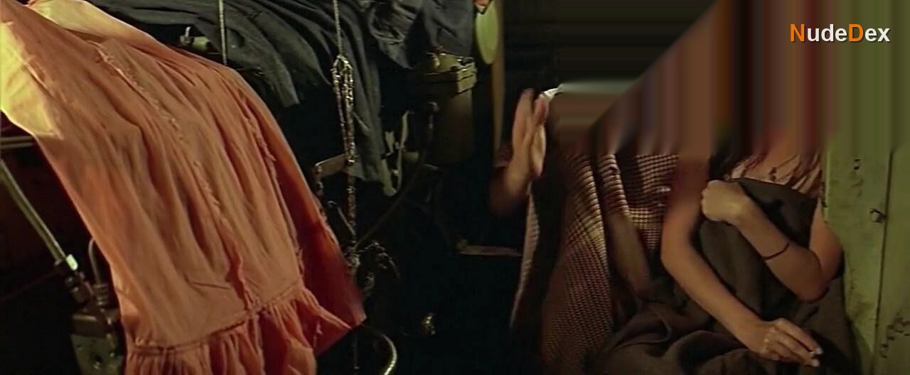 Jane Birkin in La Course A L Echalote, photo 9