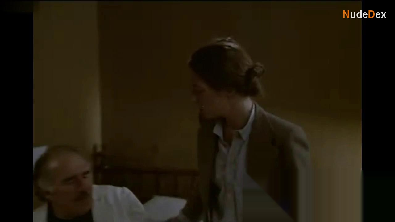 Jane Birkin in La Fille Prodigue, photo 5