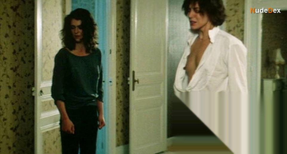 Jane Birkin in La Pirate, photo 11