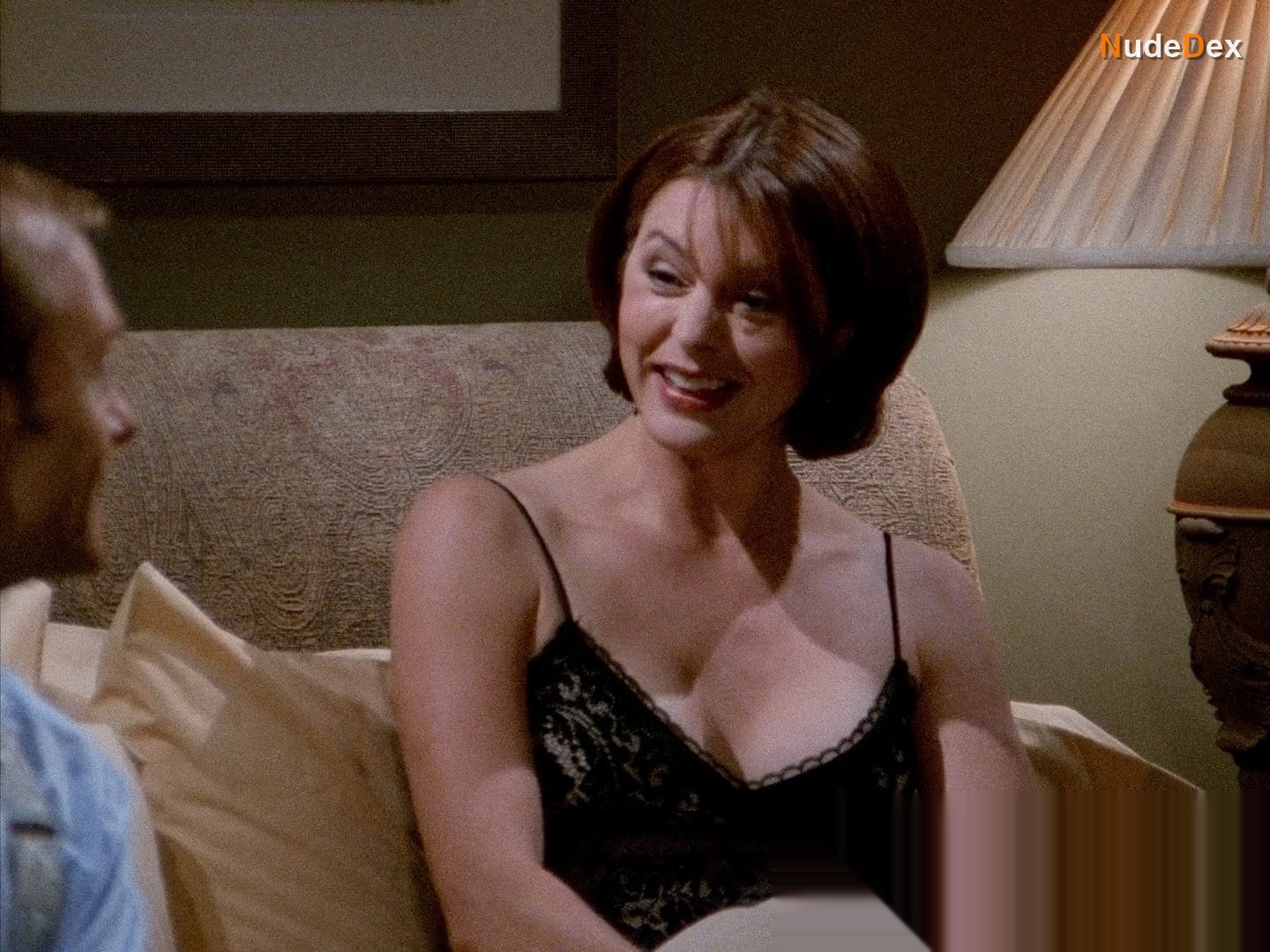 Jane Leeves in To Live And Die In L A, photo 6