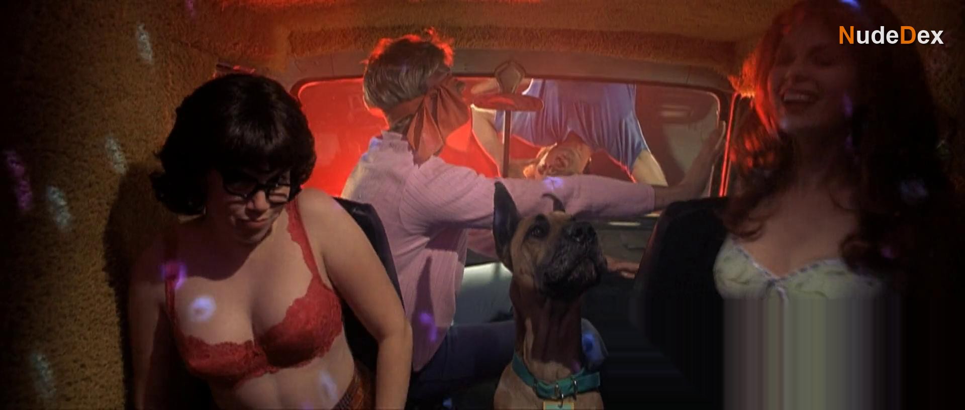 Jane Silvia in Jay And Silent Bob Strike Back, photo 4