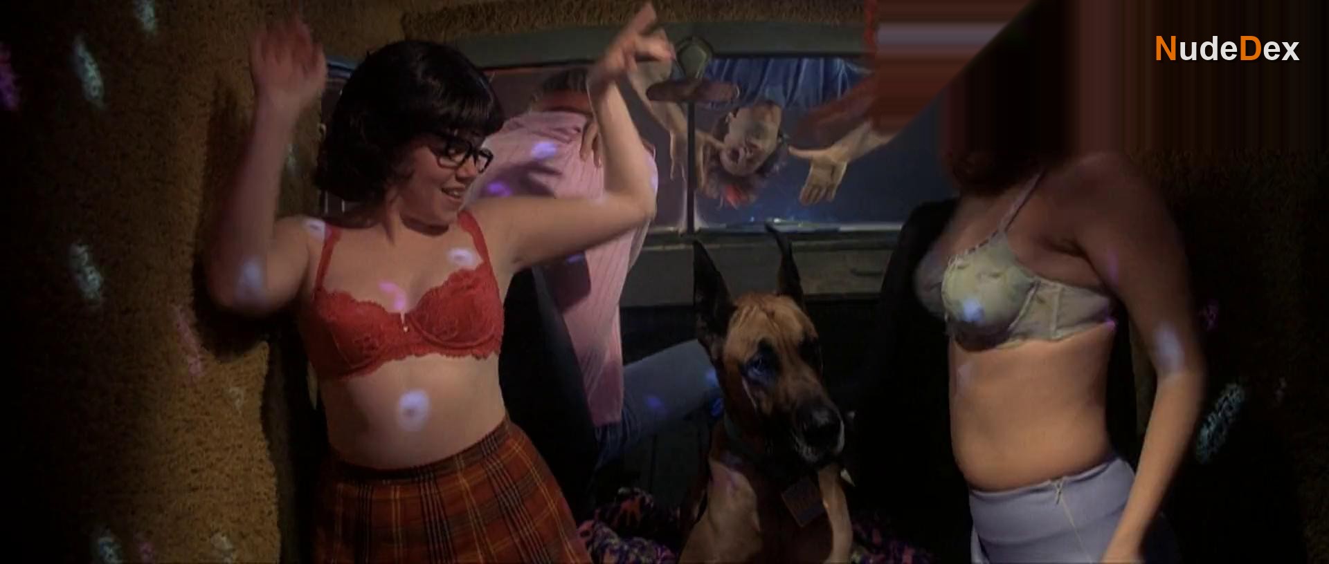 Jane Silvia in Jay And Silent Bob Strike Back, photo 7