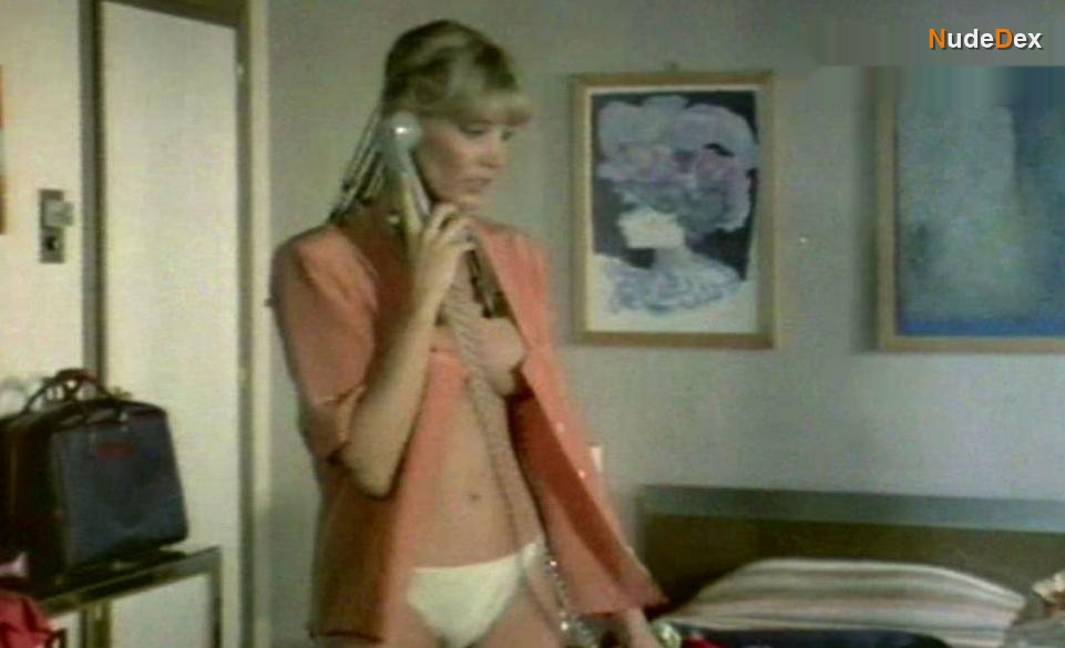Janet Agren in Prestami Tua Moglie, photo 5