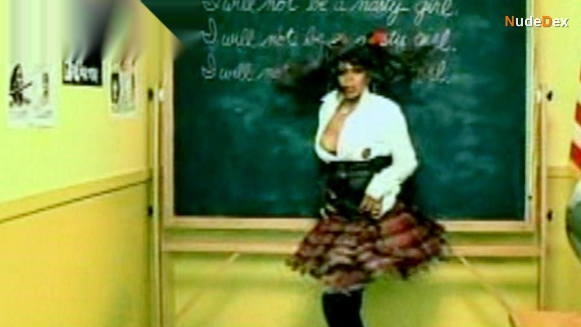 Janet Jackson in Gotta Getcha, photo 1