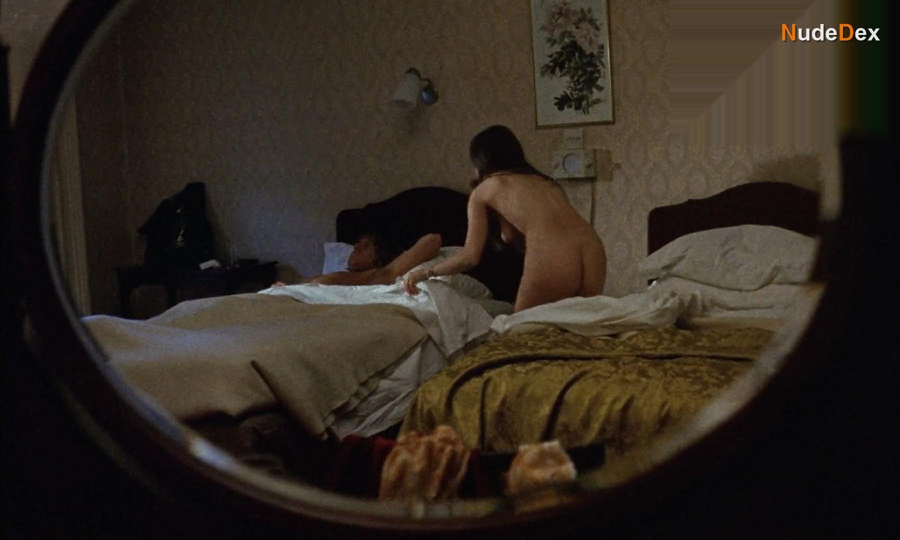 Janet Lynn in Cool It Carol, photo 7