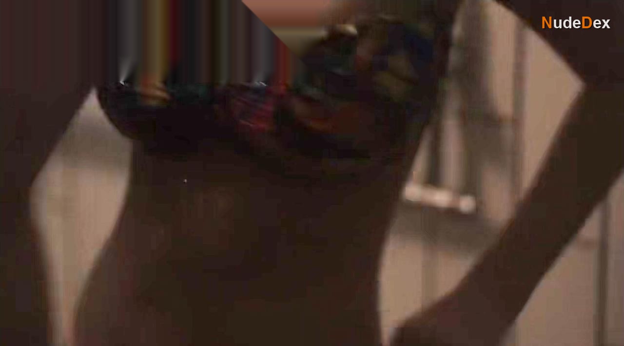 Jasmin Dufa Pitt in Trapped, photo 4