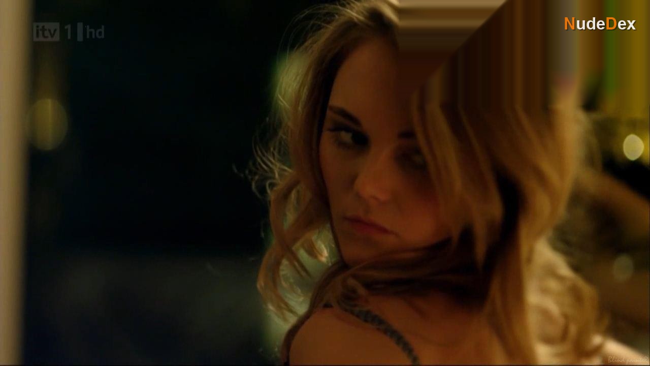 Jayne Wisener in Injustice, photo 1
