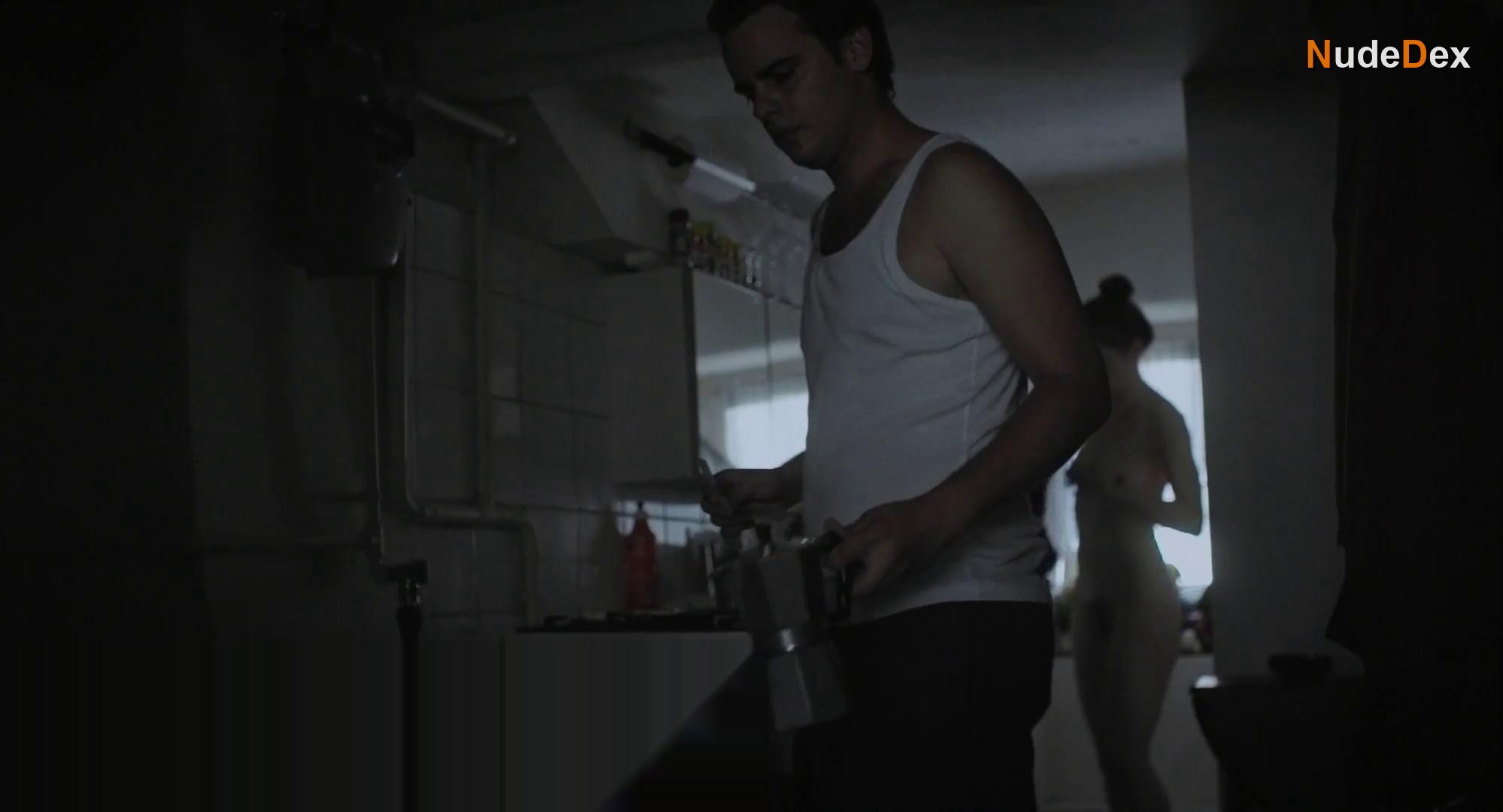 Strangers in Strangers, photo 9