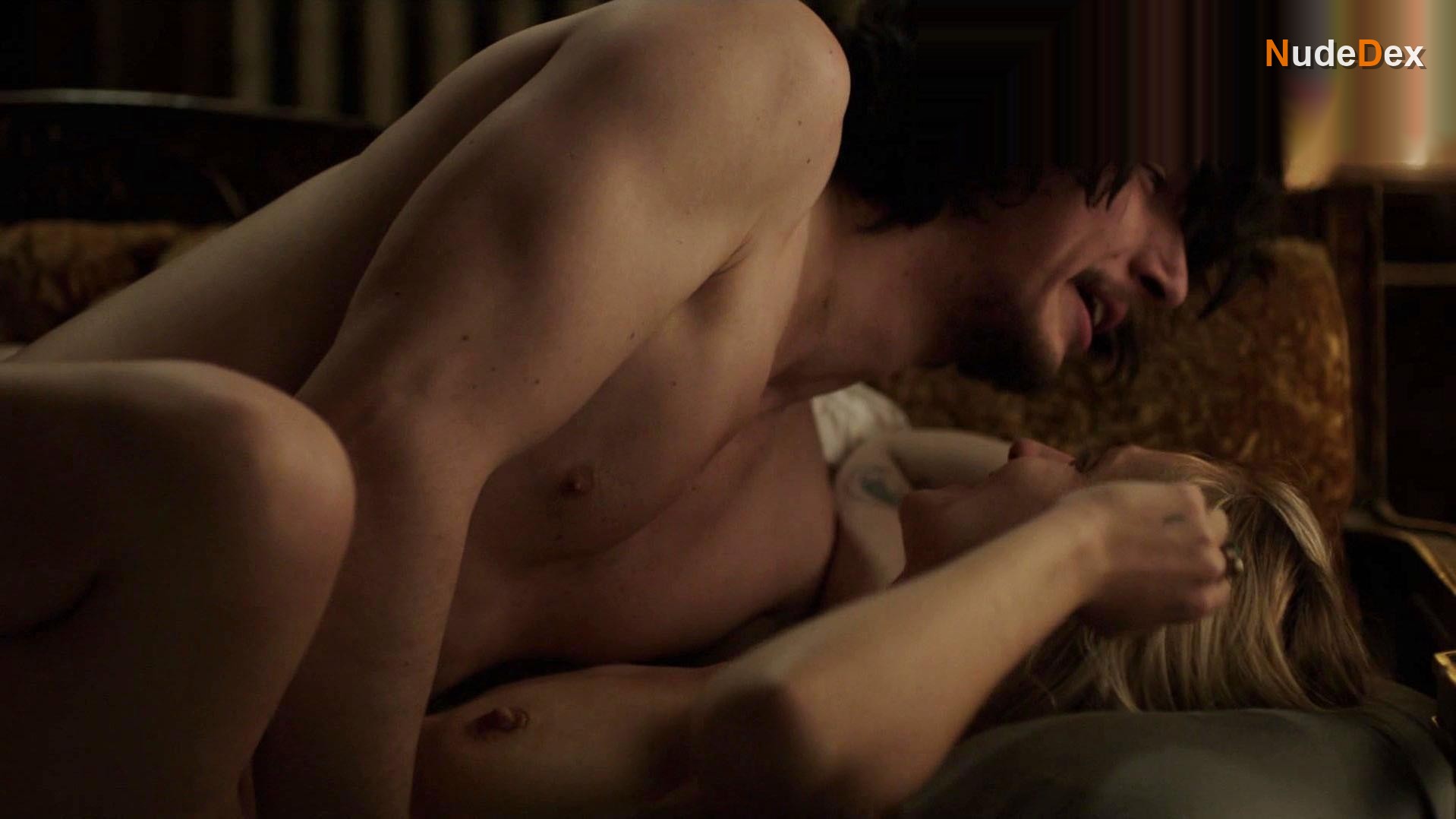 Jemima Kirke in Girls, photo 6
