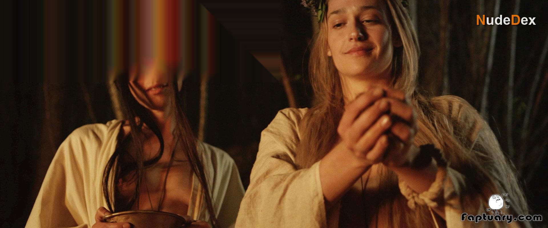 Jemima Kirke in The Little Hours, photo 12
