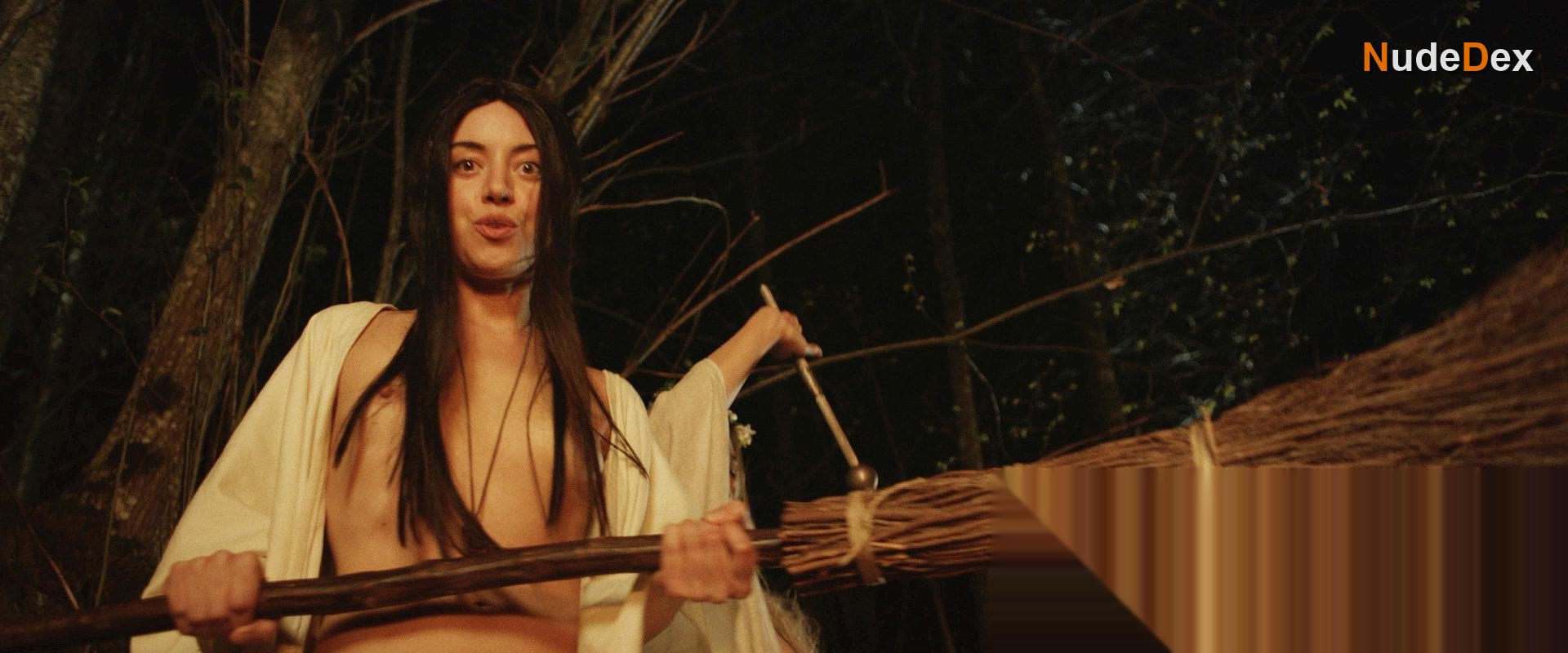 Jemima Kirke in The Little Hours, photo 16