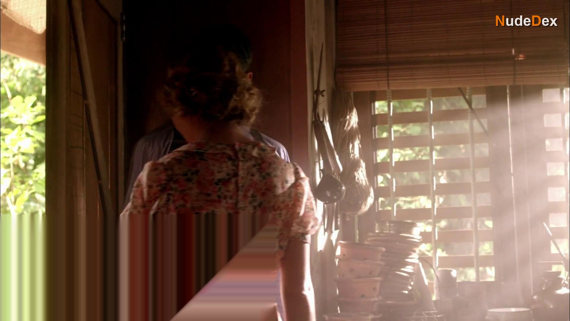 Jemima West in Indian Summers, photo 9