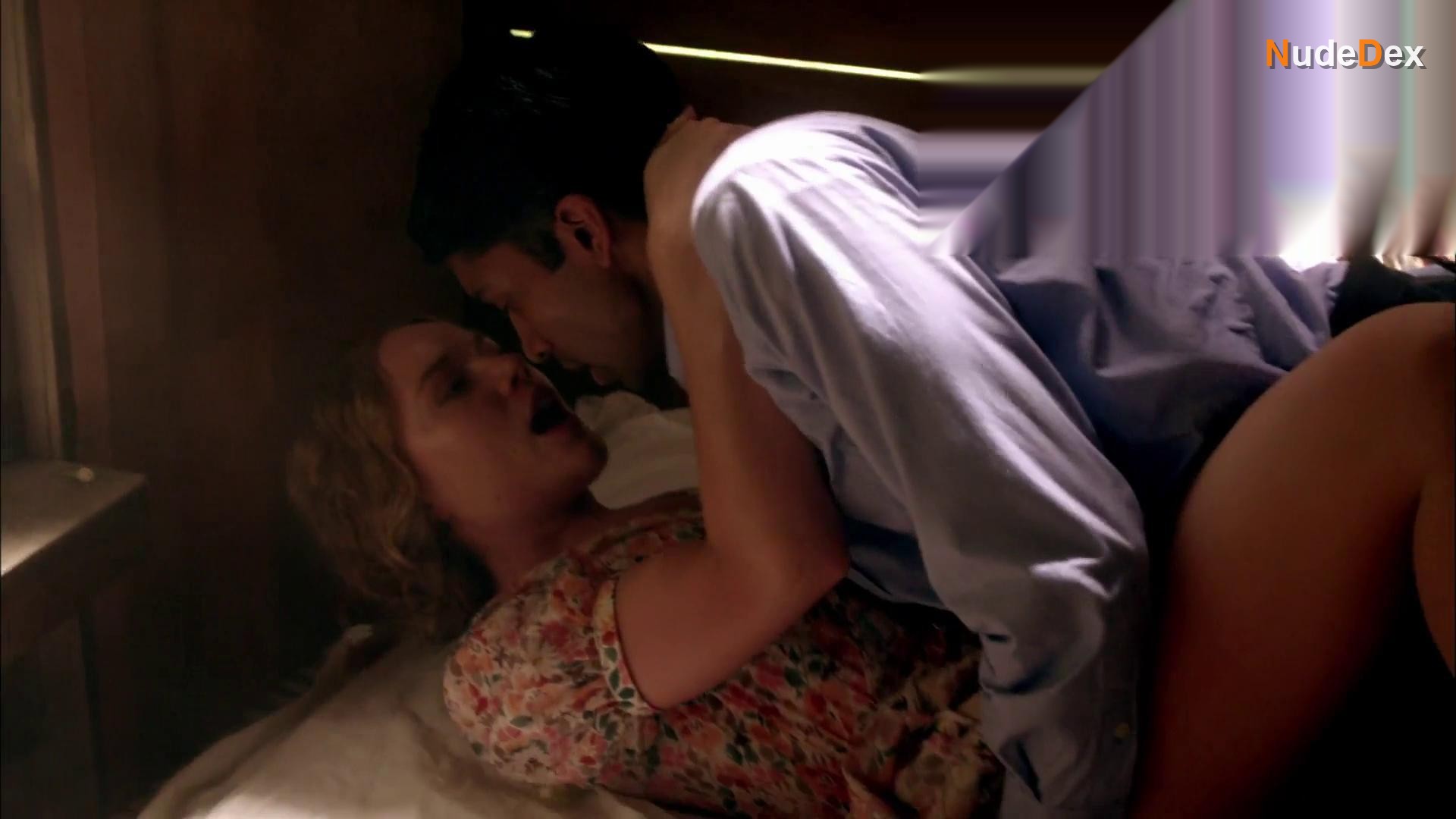 Jemima West in Indian Summers, photo 10