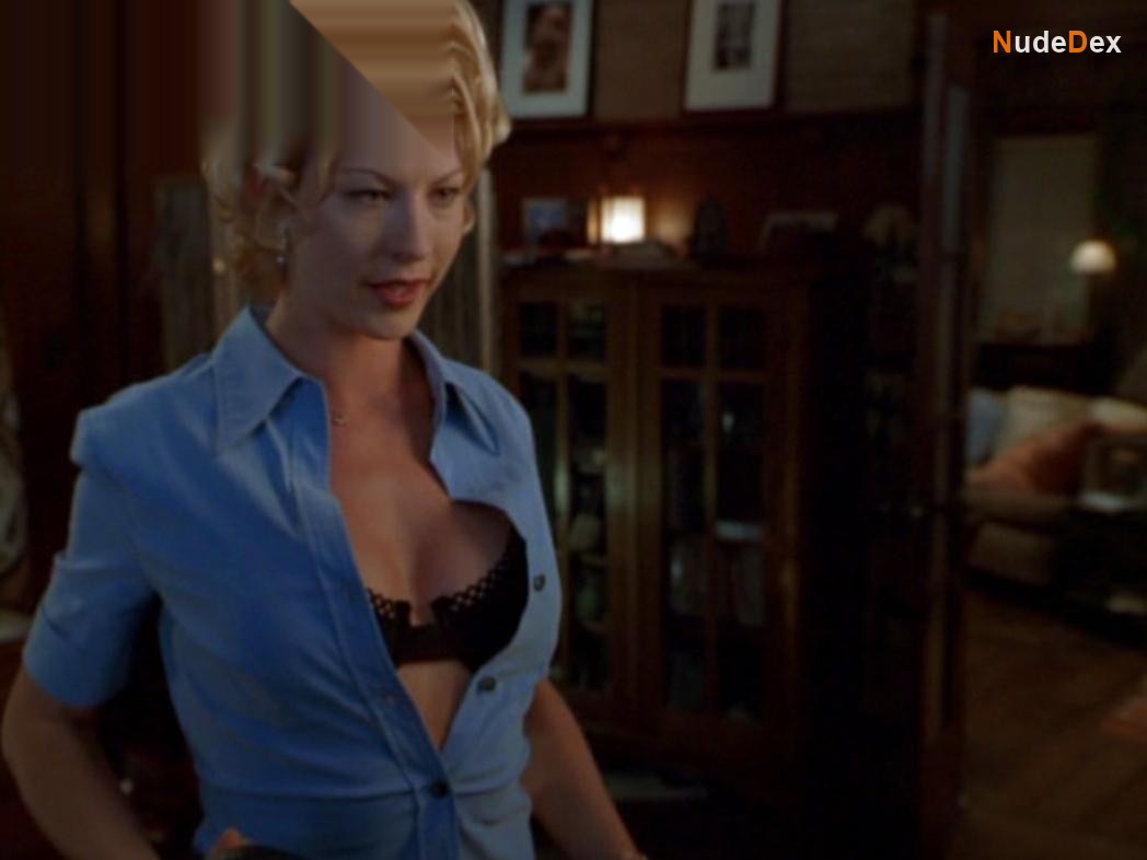 Jenna Elfman in Krippendorf S Tribe, photo 1