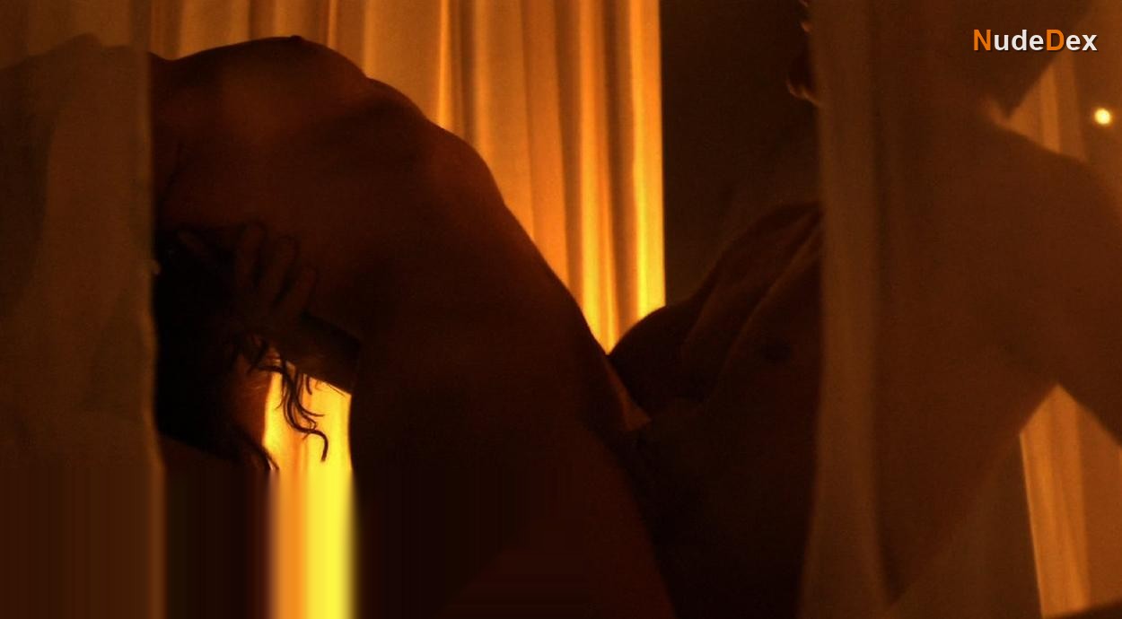 Jenna Lind in Spartacus, photo 18