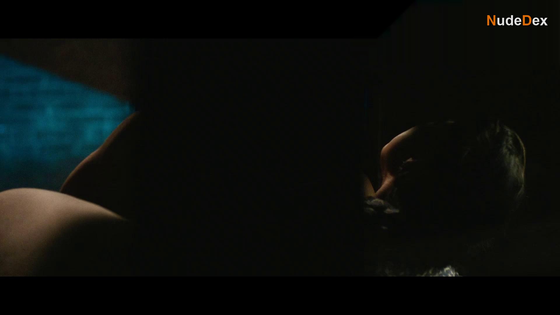 Jenna Ushkowitz in Hello Again, photo 1