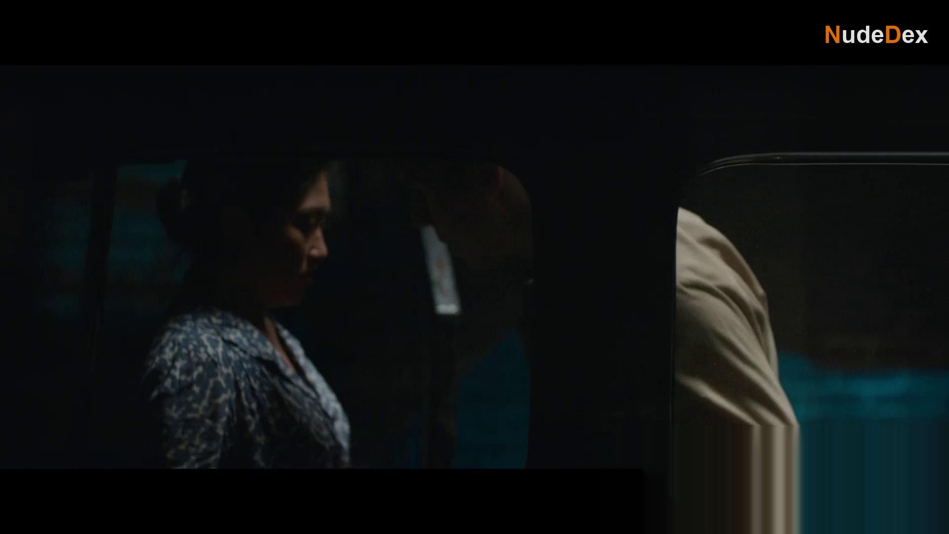 Jenna Ushkowitz in Hello Again, photo 4