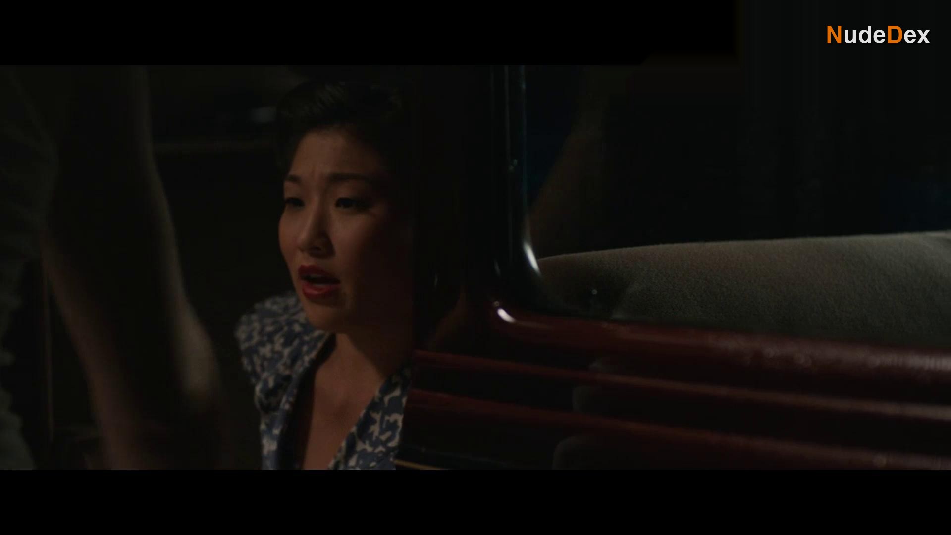 Jenna Ushkowitz in Hello Again, photo 6