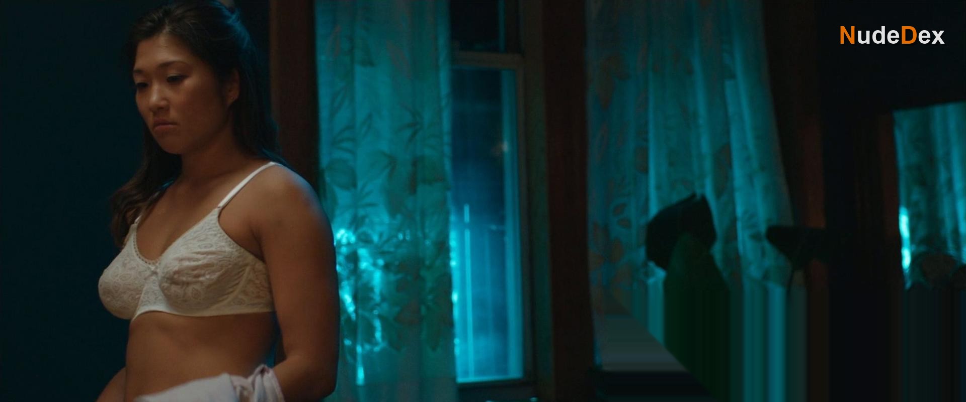 Jenna Ushkowitz in Hello Again, photo 8