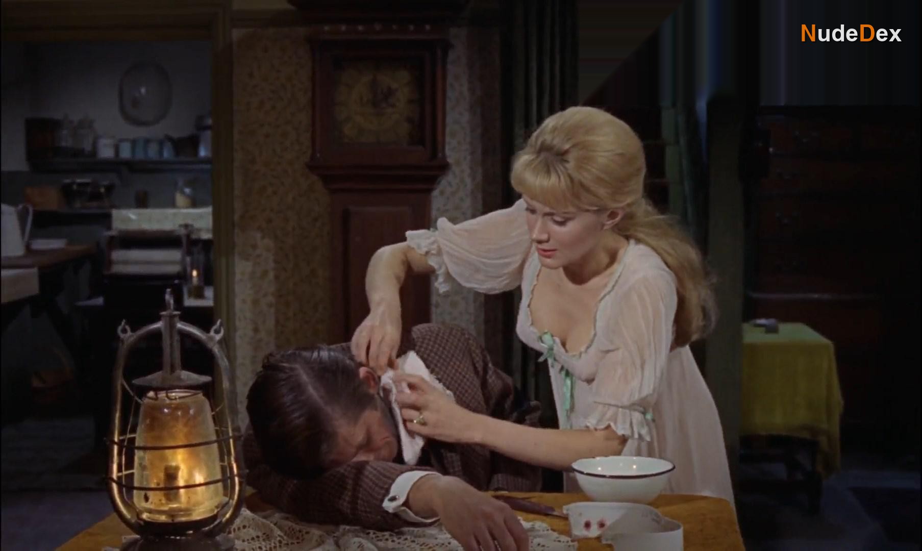 The Reptile in The Reptile, photo 17